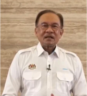 Prime Minister of Malaysia Anwar Ibrahim commenting on school caning and MOE school policy reforms.